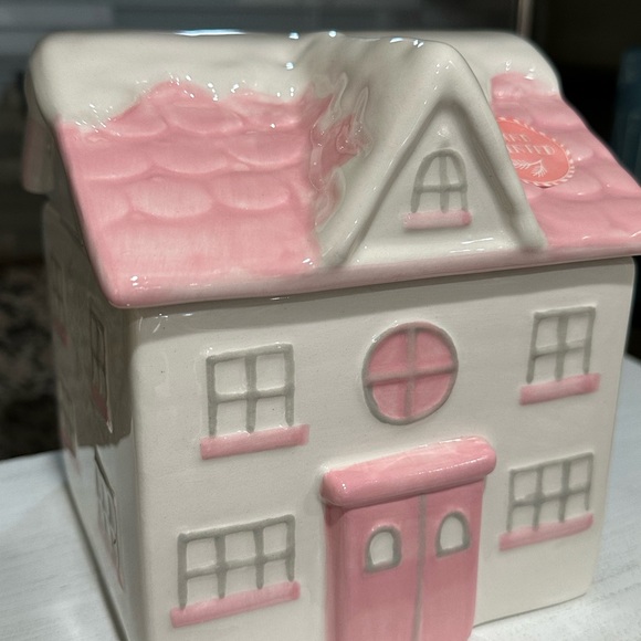 New Ceramic Peppermint & Pine Pink Christmas House Cookie Jar Canister Gift - Picture 5 of 8